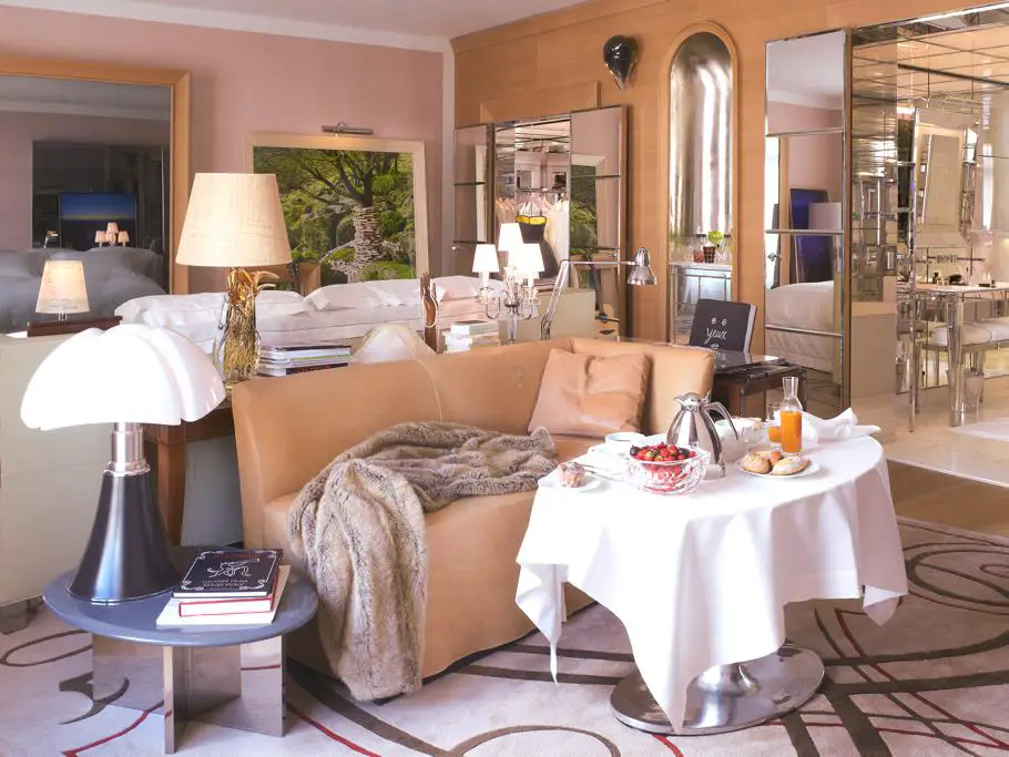 Luxury hotel Paris 13