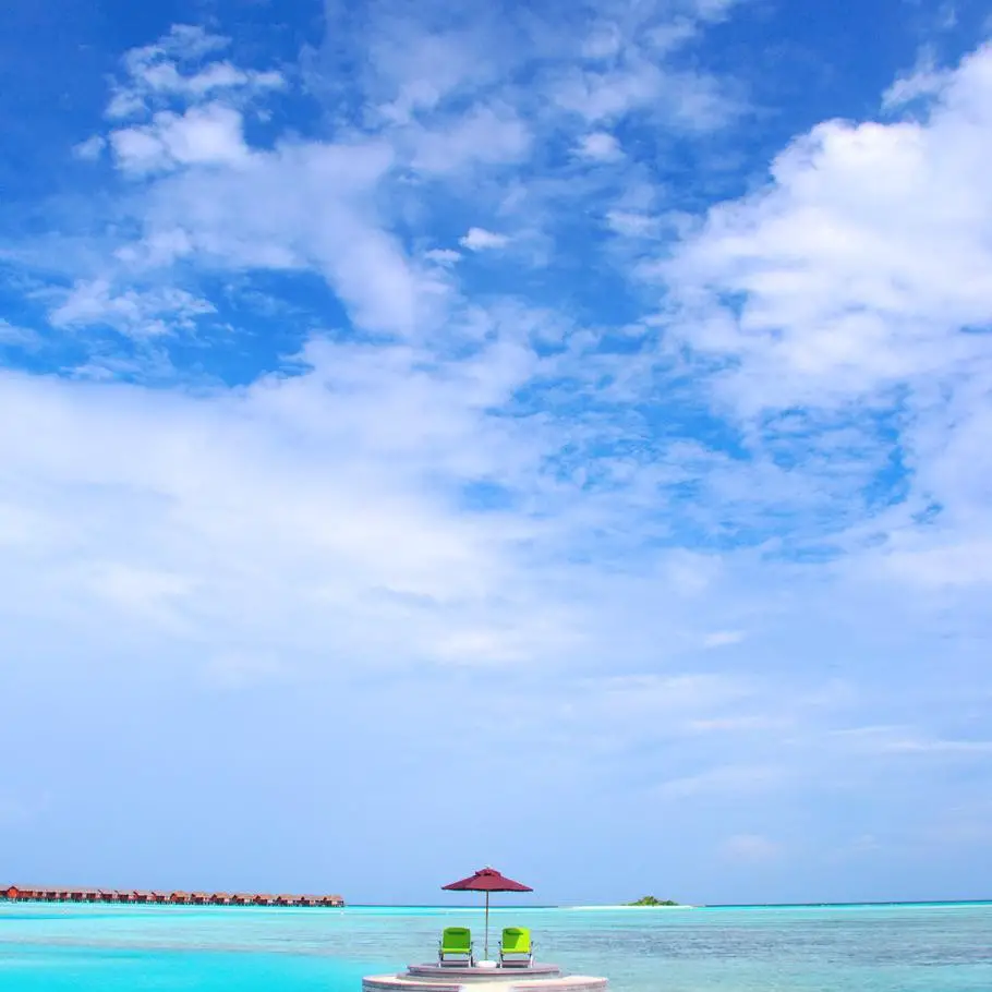 Luxury-Resort- Anantara-Naladhu-Maldives 1