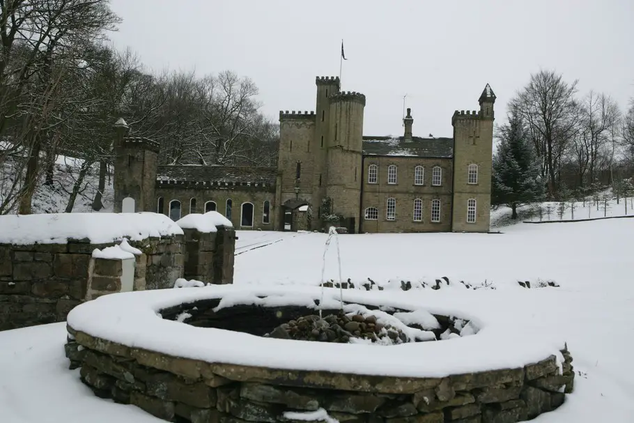 Luxury Carr Hall Castle 26