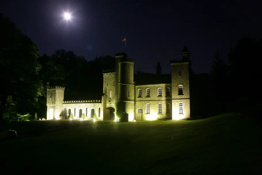 Luxury Carr Hall Castle 28