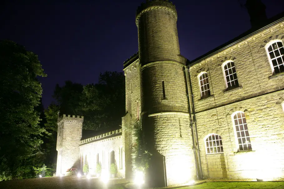 Luxury Carr Hall Castle 29