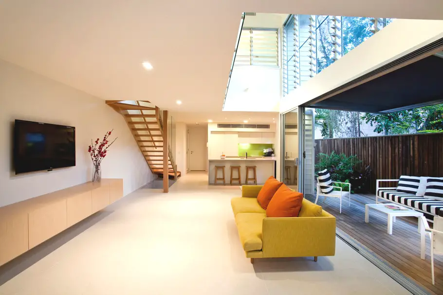 Modern Sunshine Beach Duplex, Australia « Adelto Adelto