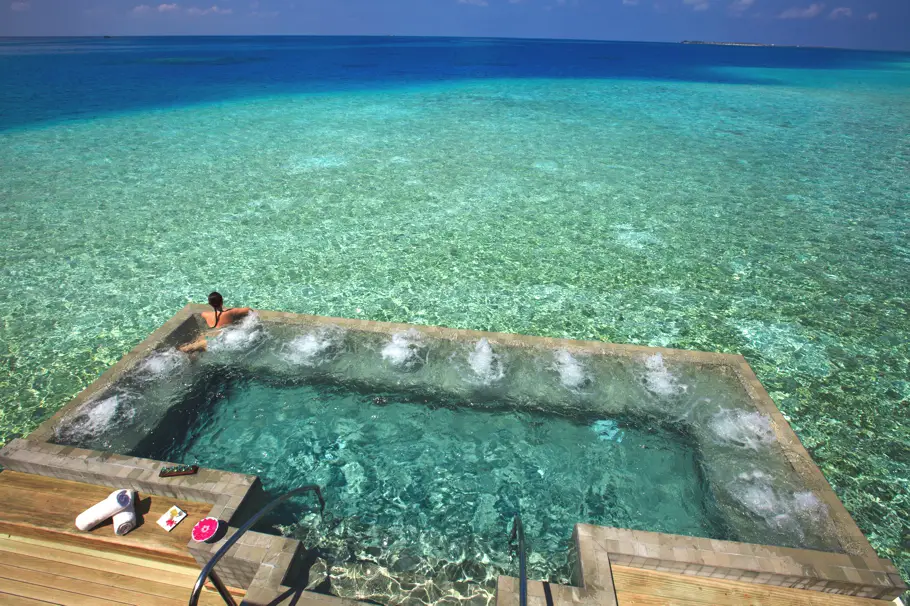Luxury-Island-Maldives-03