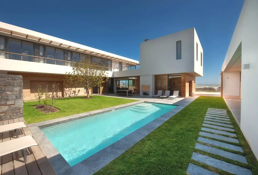 Contemporary-Architectural-Design-South-Africa-00