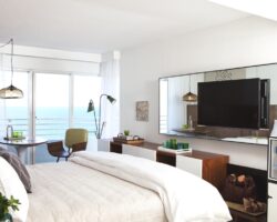 Luxury South Beach hotel – The James Royal Palm, Miami