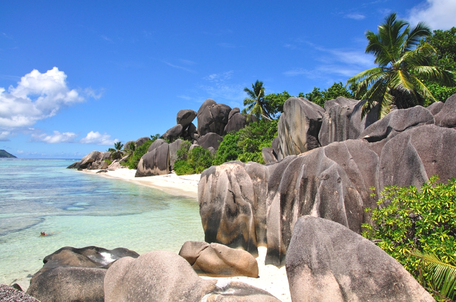 10-best-beaches-Seychelles-05