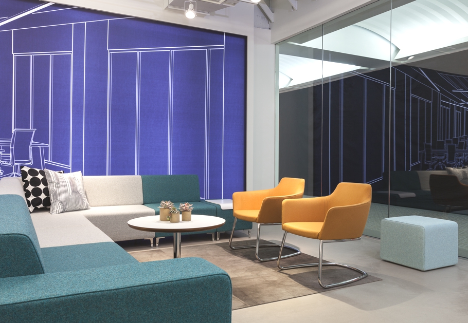 Contemporary-Office-Design-Chicago-01