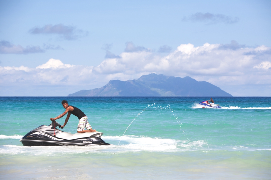 Seychelles-Hotel-Mahe-01