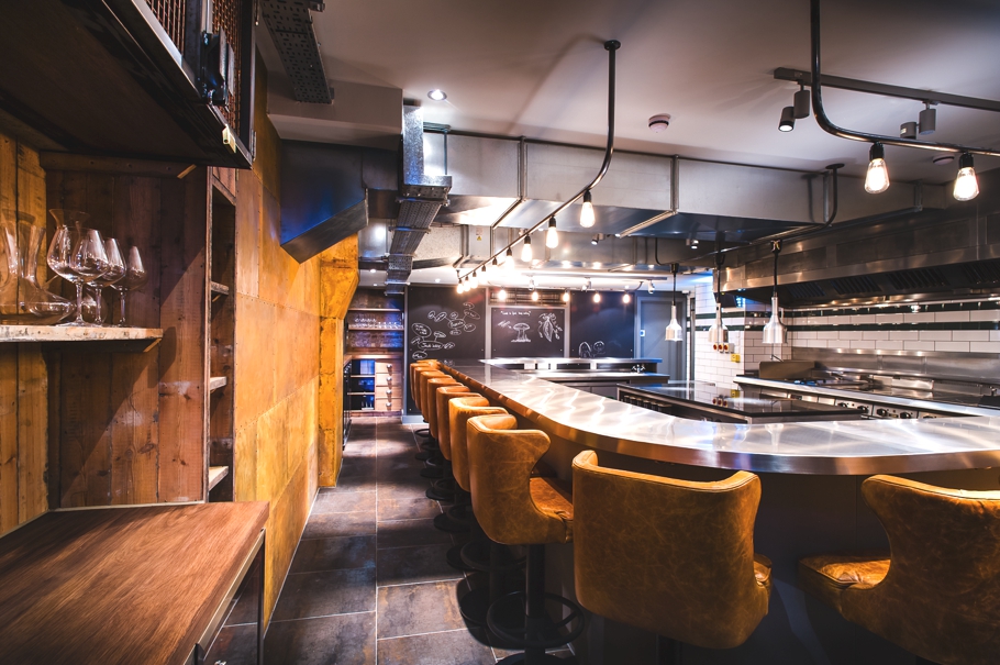 &Kitchen Table – Bubbledogs _ B3 Designers