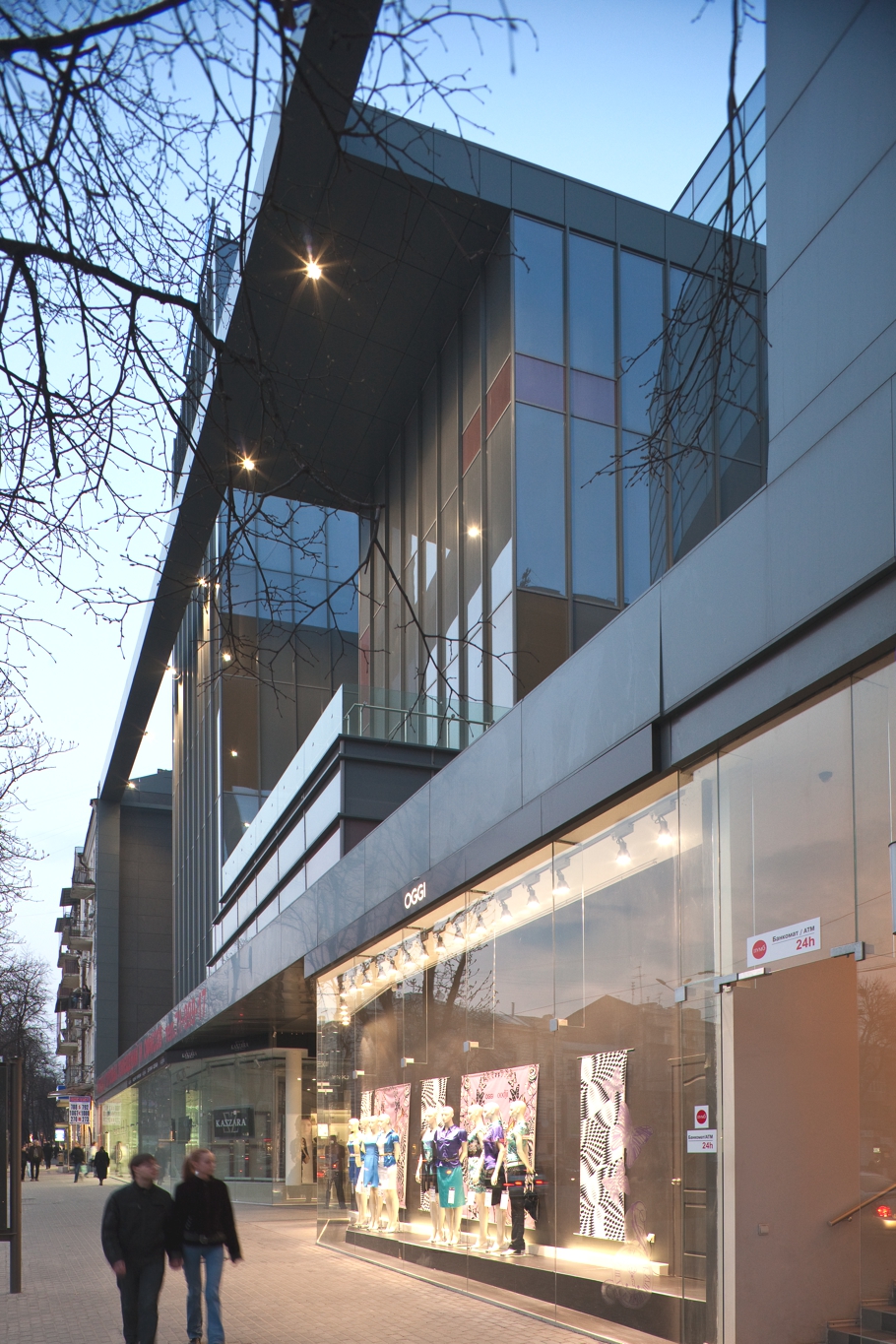 Platinum-Plaza-Kharkov-Russia-Adelto-01