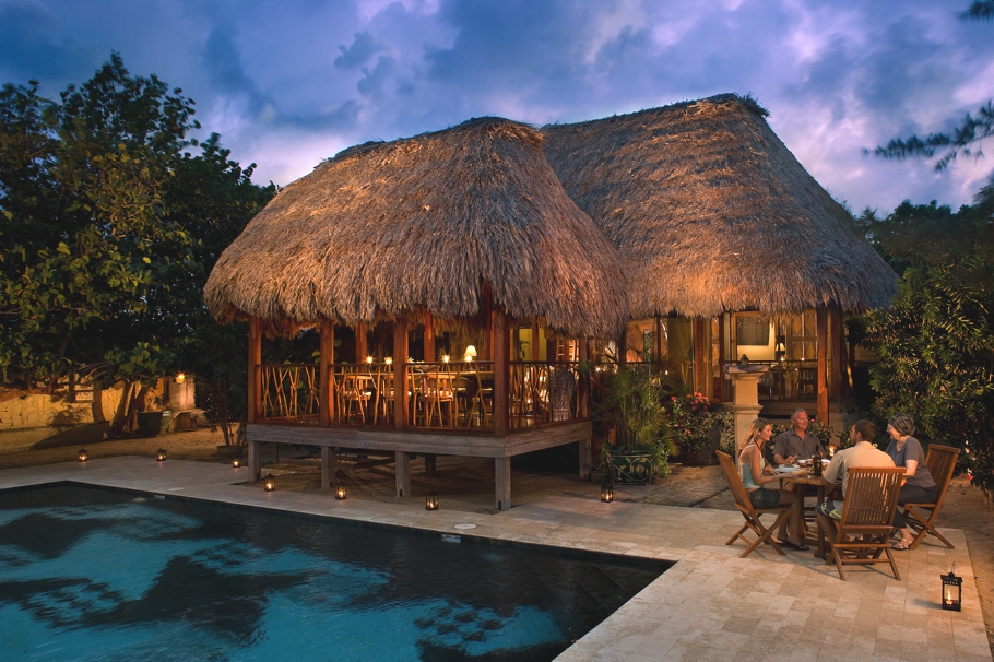 Best-autumn-winter-escapes-Adelto-04