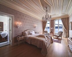 Luxury waterfront mansions by Armaggan, Istanbul
