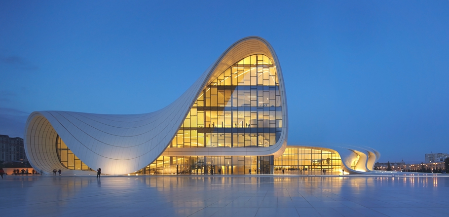 Zaha-Hadid-Heydar-Aliyev-Center-Adelto-0004
