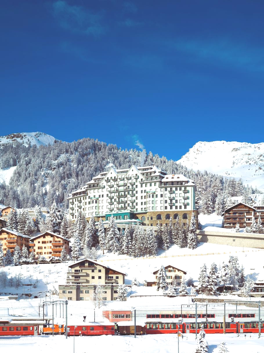 12-days-Christmas-Luxury-Hotels-Adelto-07