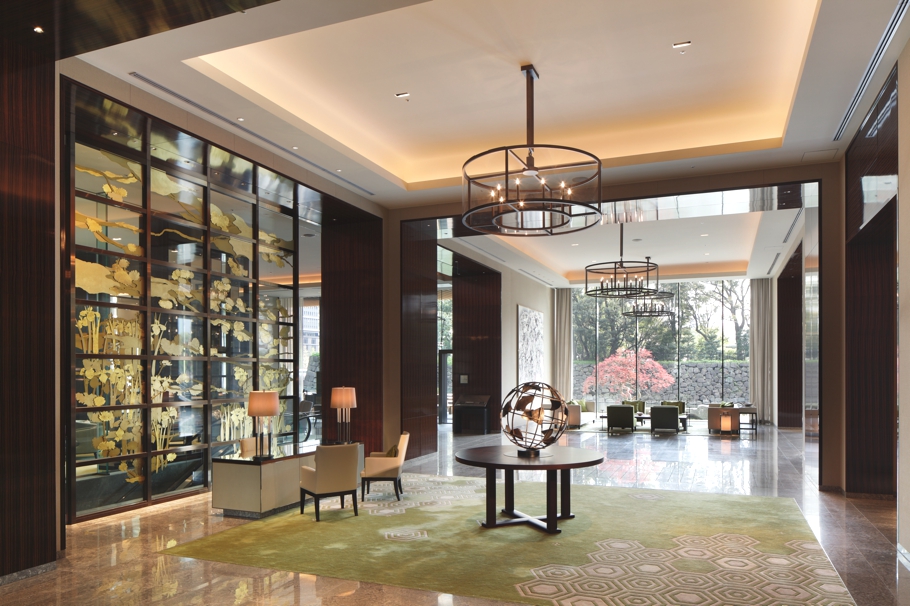 12-days-Christmas-Luxury-Hotels-Adelto-08