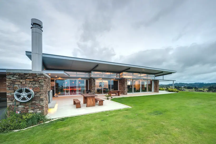 Luxury-Home-Auckland-Adelto-01