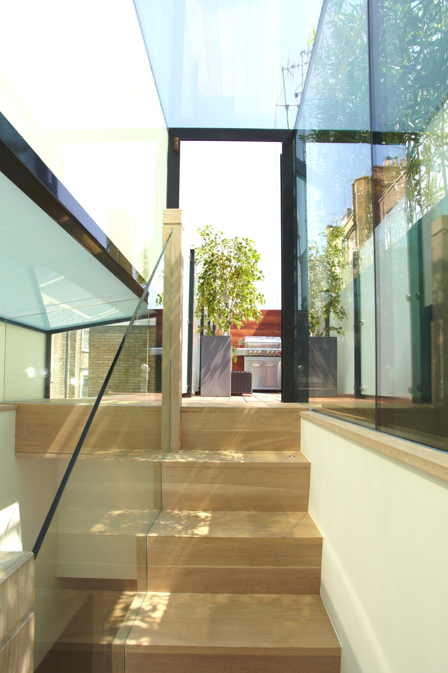 Luxury-London-property-Adelto-17