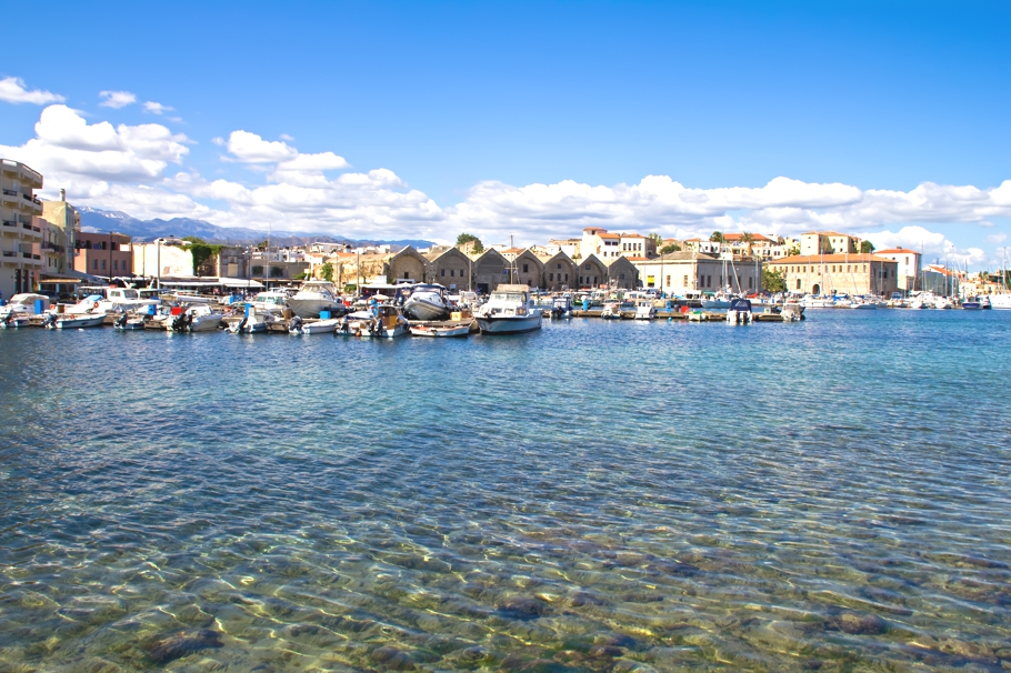 10-reasons-to-visit-Greece-Adelto-10