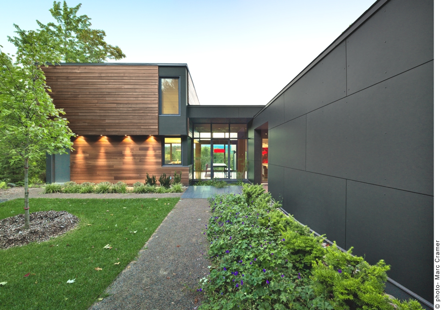 Contemporary-Homes-Canada-Adelto-02