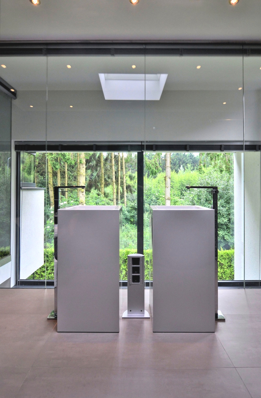 Contemporary-Homes-The-Netherlands-Adelto-11