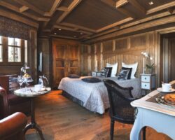 Courchevel 1650’s stylish five-star Hotel Manali