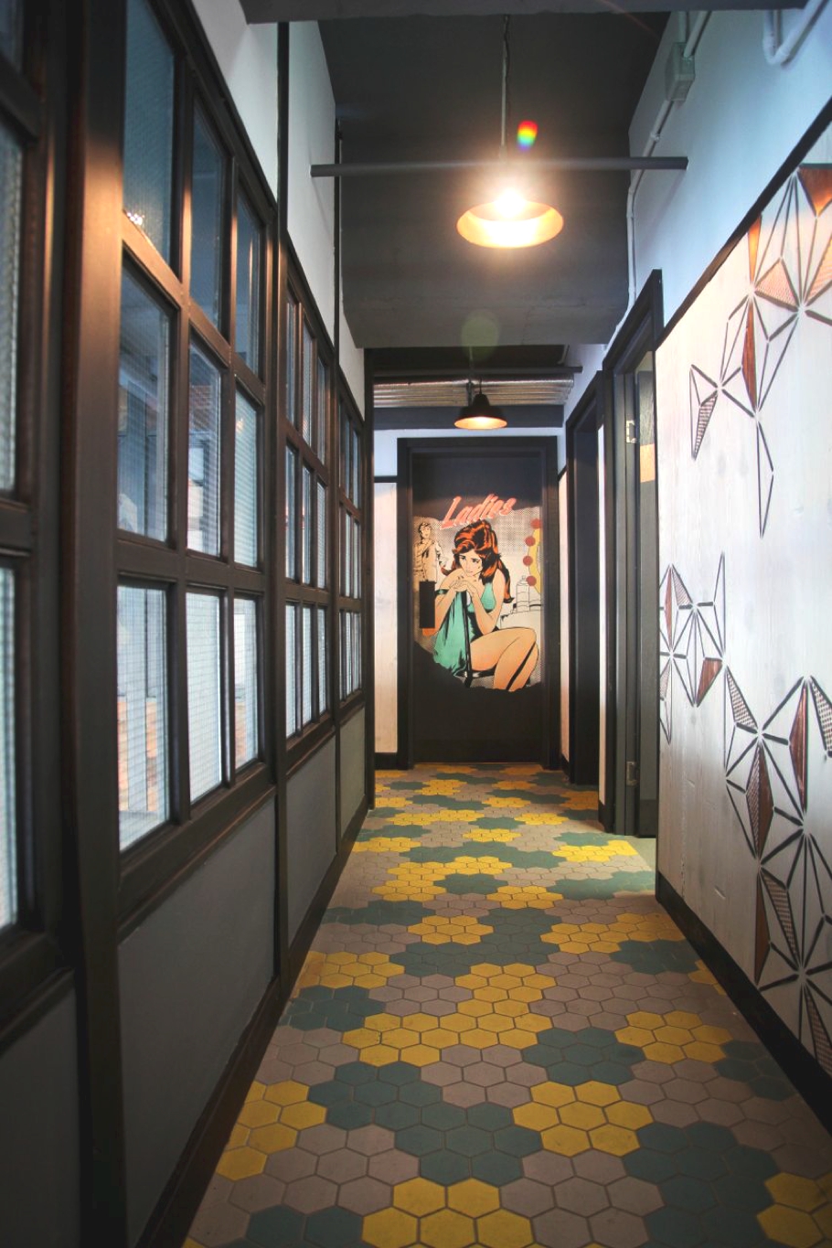 Restaurant-Designs-Jamies-Italian-Adelto-03