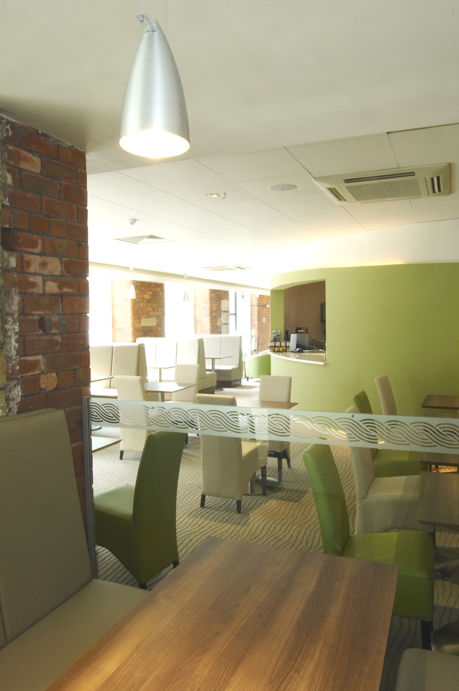 Titanic-Spa-Review-Huddersfield-Adelto-10