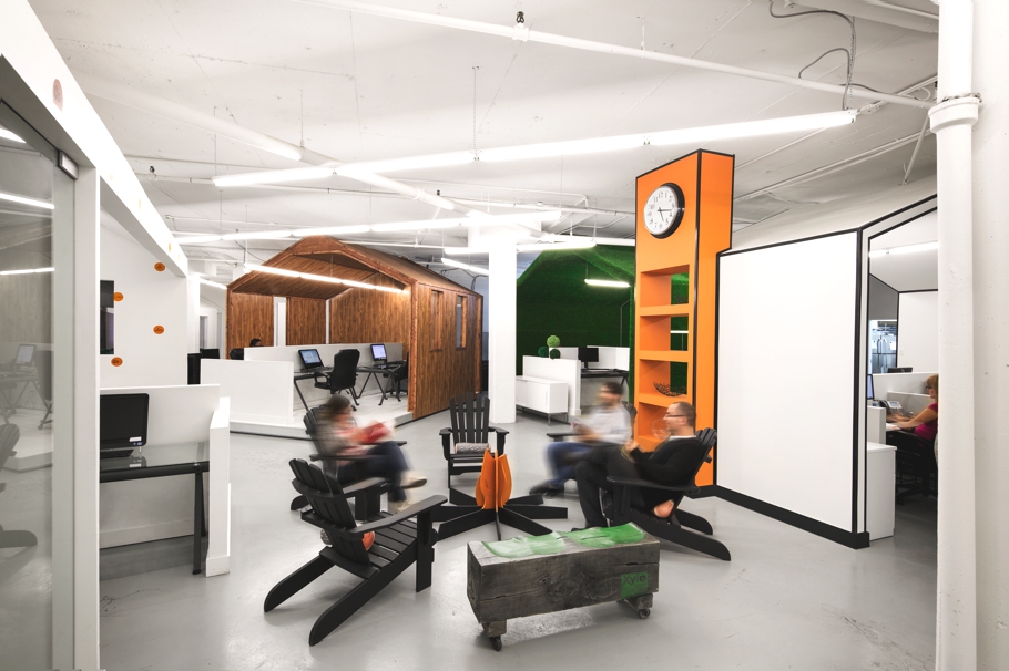 Contemporary-Office-Design-Montreal-Canada-Adelto-00