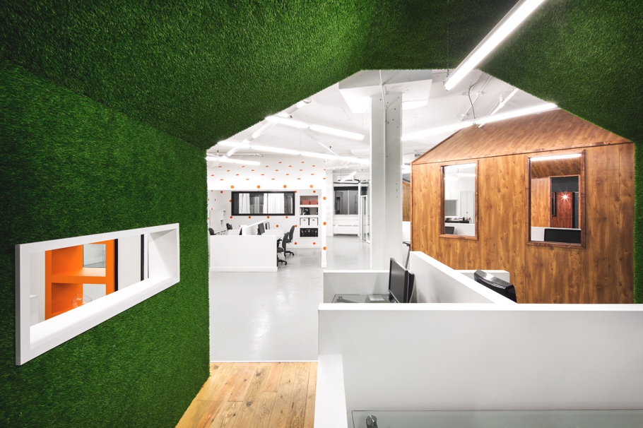 Contemporary-Office-Design-Montreal-Canada-Adelto-09