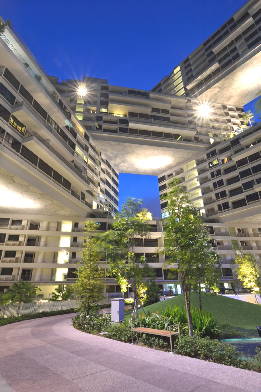 Luxury-Apartment-Design-Singapore-Adelto-01