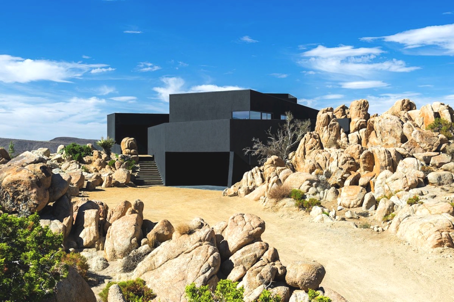 Luxury-Homes-California-Adelto-01