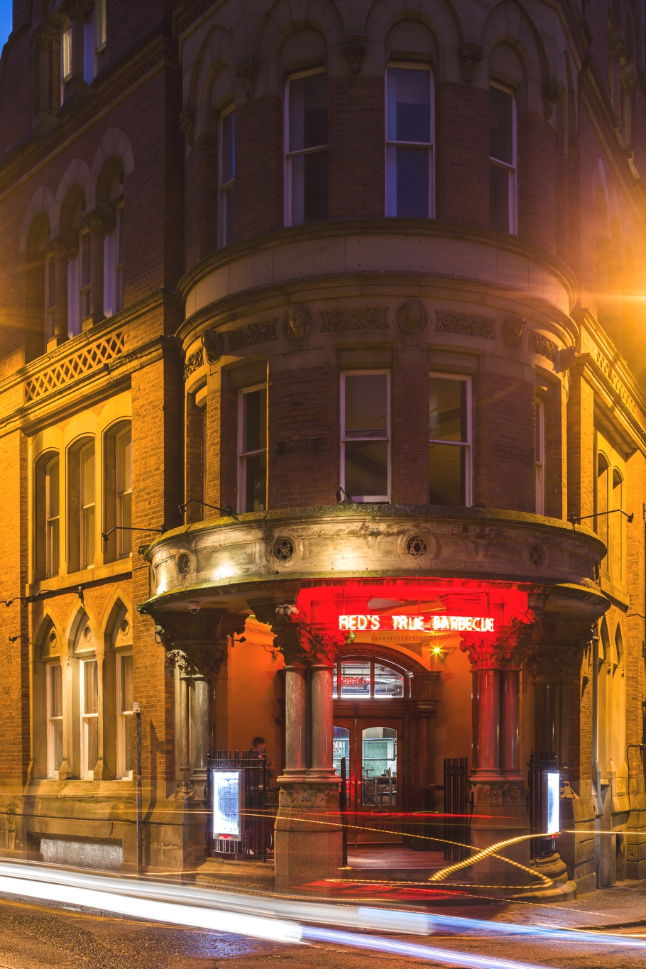 Contemporary-restaurant-design-Manchester-Adelto-06