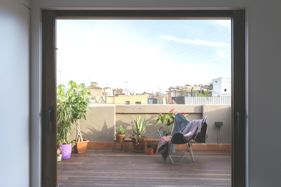 Contemporary-Homes-Barcelona-Adelto_00