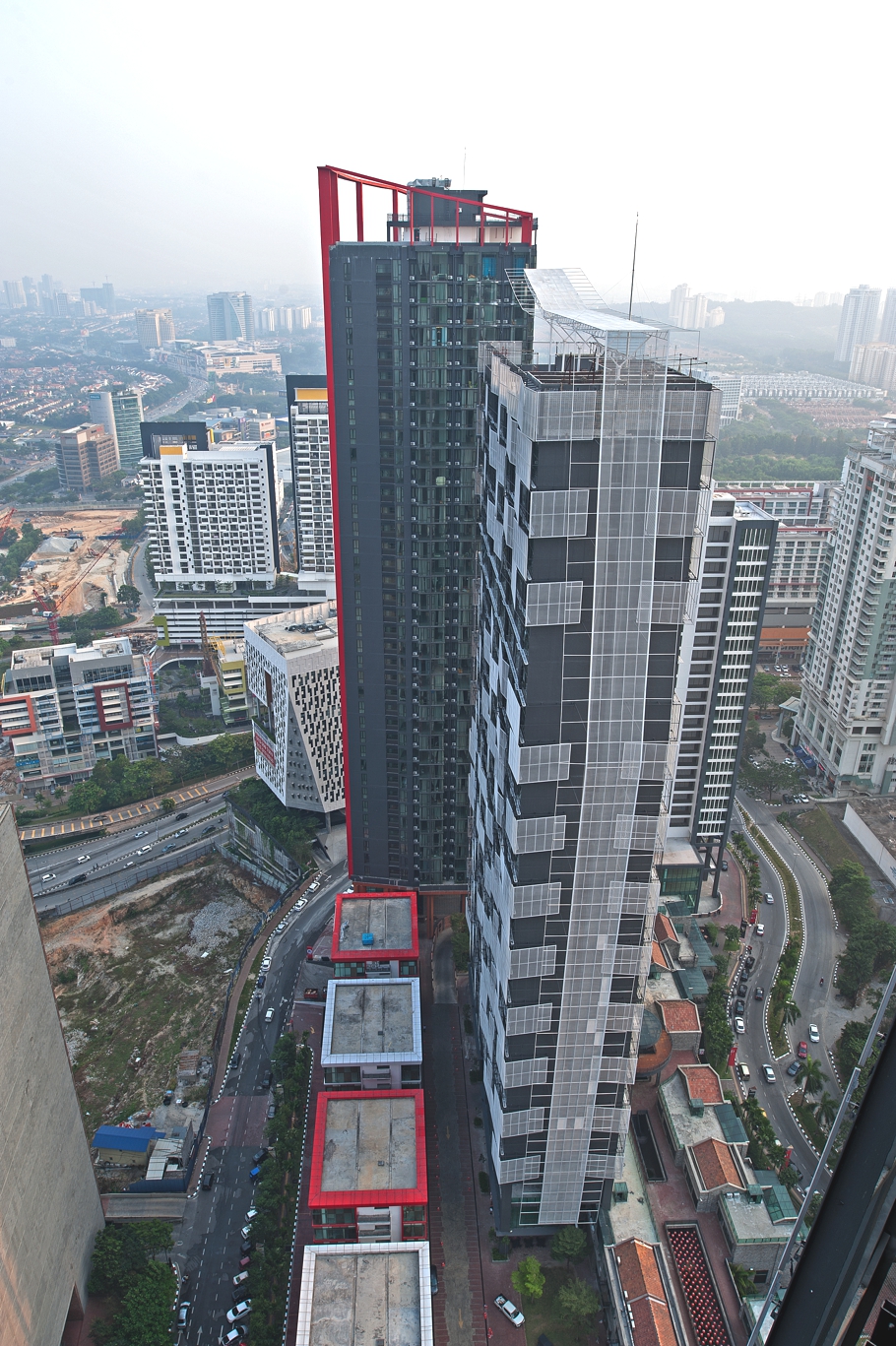 Empire-Damansara-Malaysia-Adelto-01