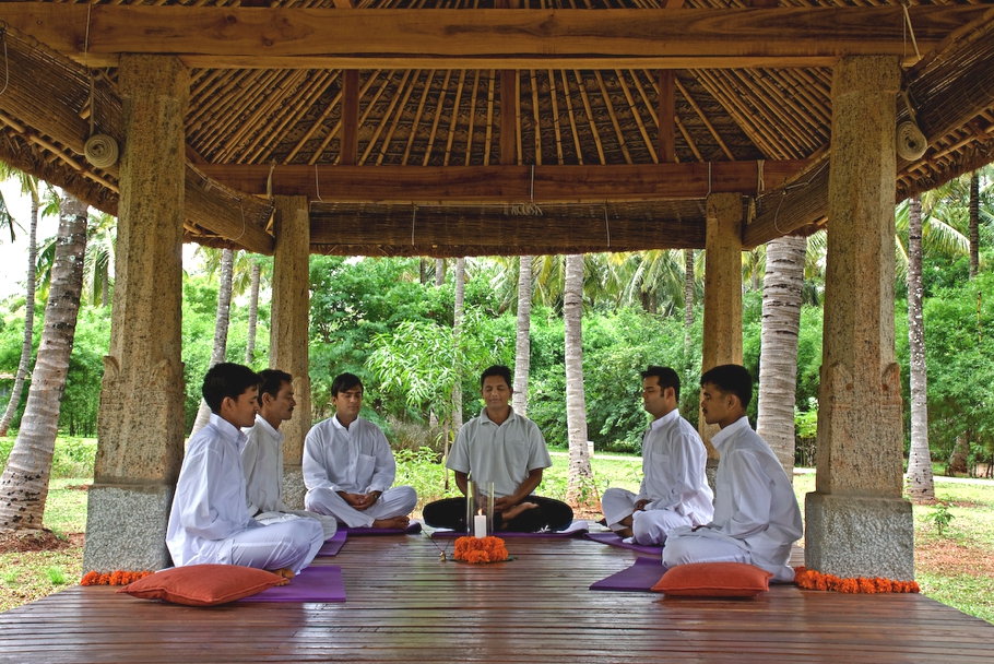 Yoga-Retreat-Bangalore-India-Adelto_08