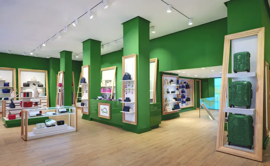 Contemporary-Store-Design-Italy-Adelto_05
