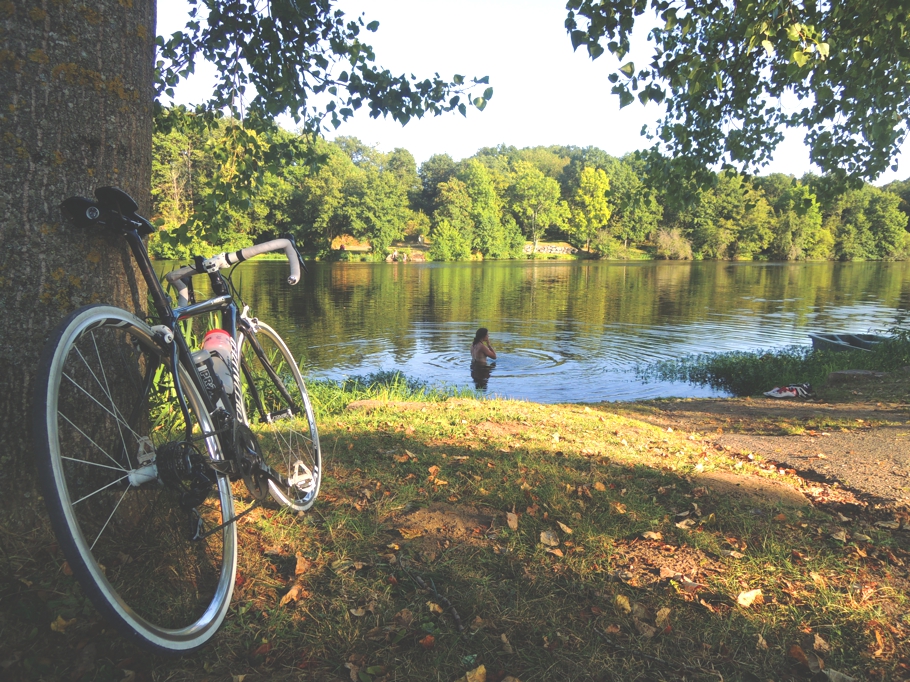 Reasons-to-explore-france-by-bike-Adelto_11