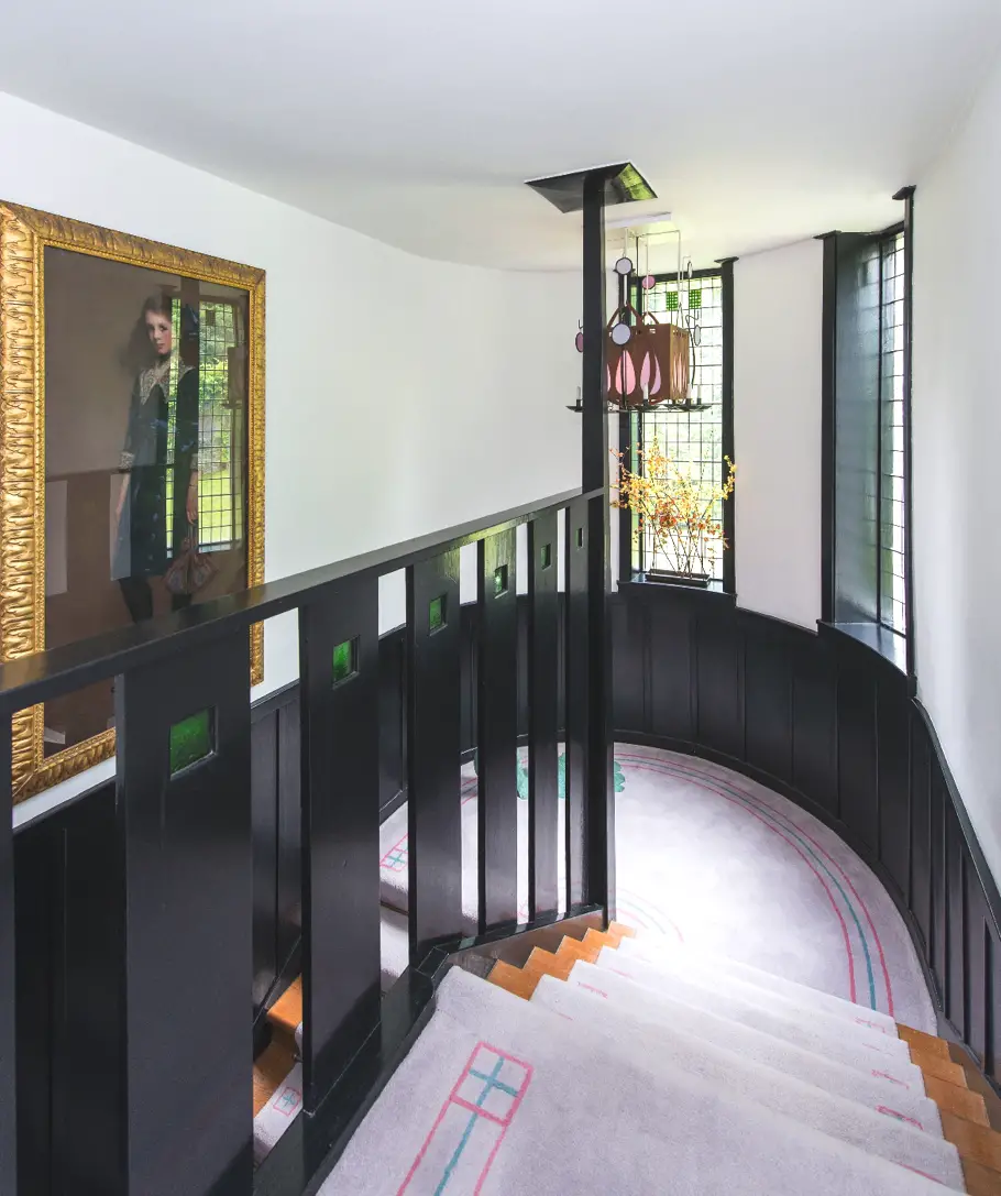 Charles-Rennie-Mackintosh-Windyhill-home-Adelto_02