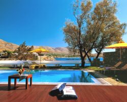 Explore the best of Greece at Grand Resort Lagonissi