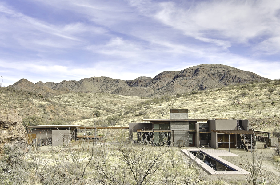 Luxury-Homes-Arizona-Adelto_00