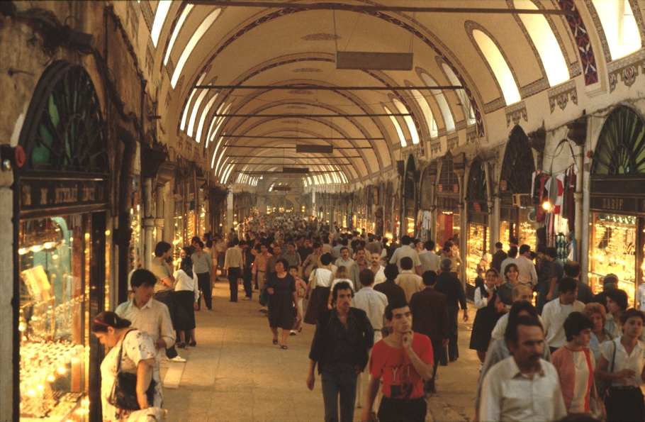 10-city-break-destinations-around-the-world-adelto_00