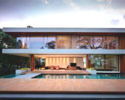 Luxury home with a magnificent garden