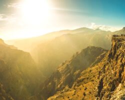 Discover Oman’s green mountains at Alila Jabal Akhdar resort
