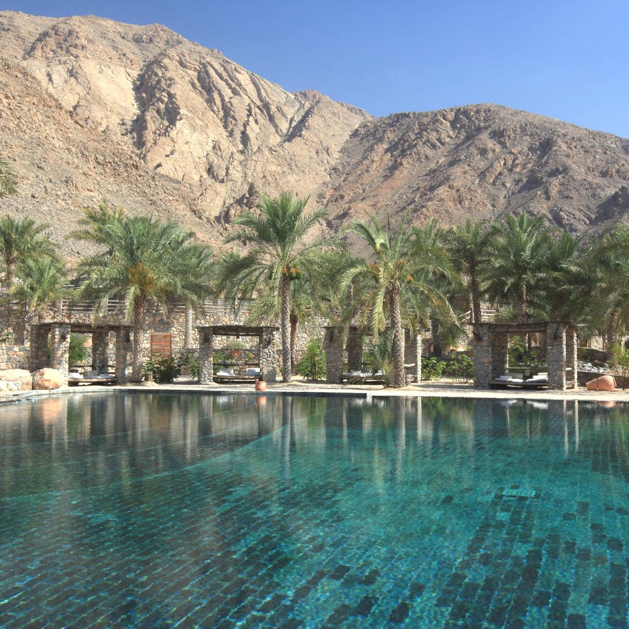 10-luxury-mountainous-escapes-adelto_09