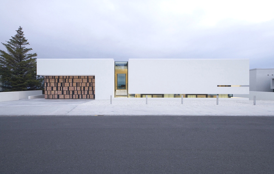 contemporary-homes-iceland-adelto_00