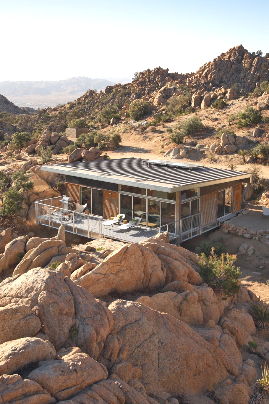 luxury-homes-california-adelto-00