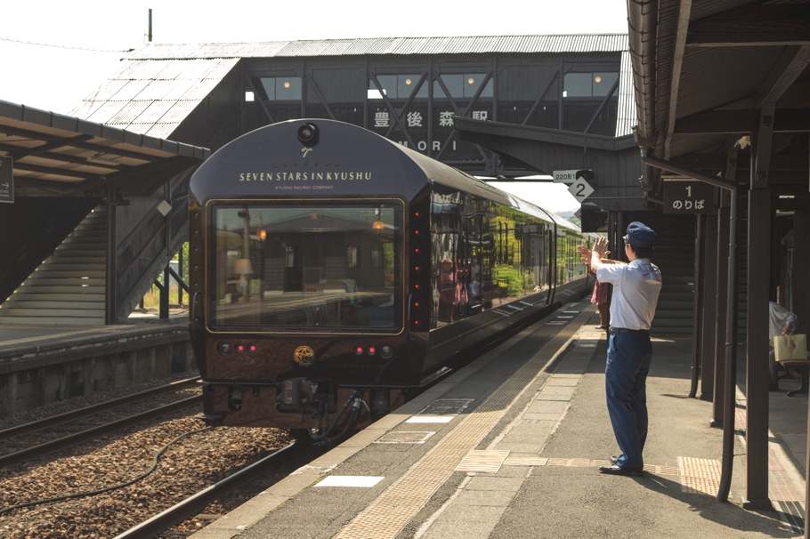 luxury-railway-journey-holidays-adelto-04