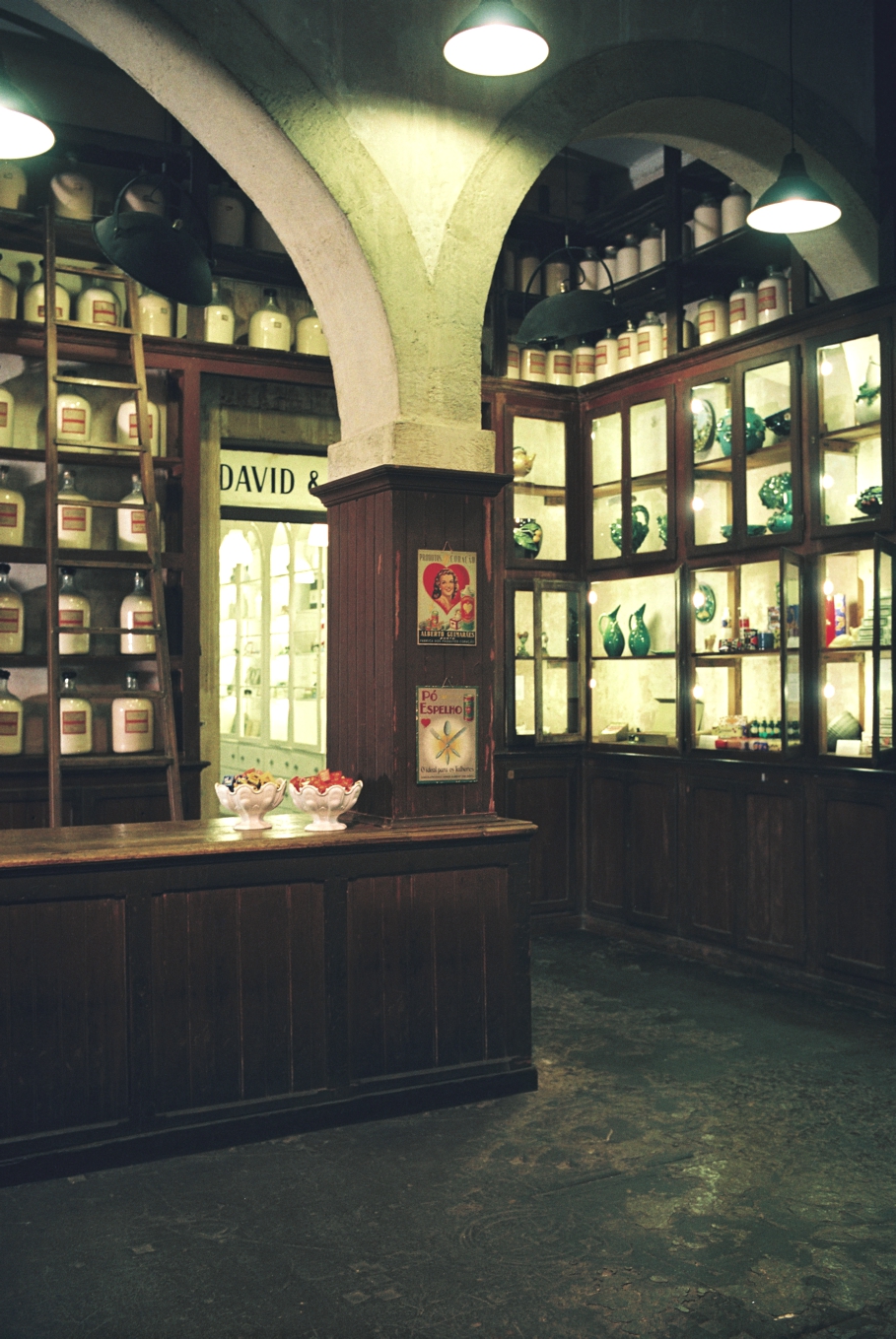 Lisbon-portugal-shopping-areas-adelto-00