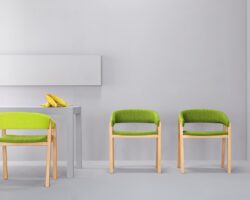 Oslo chair: A stylish and contemporary chair by Missana