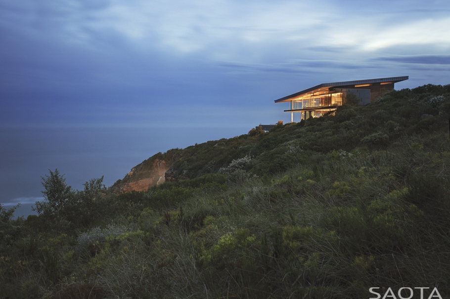 luxury-home-design-knysna-south-africa-adelto-00